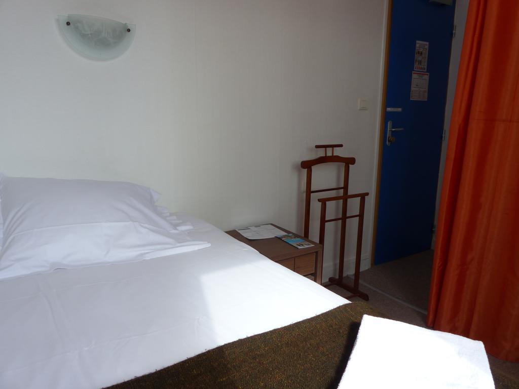 Hotel La Belle Etoile แซงต์-นาแซร์ ภายนอก รูปภาพ