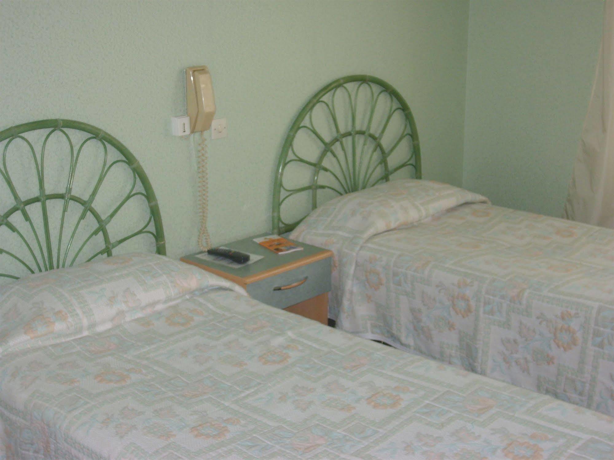 Hotel La Belle Etoile แซงต์-นาแซร์ ภายนอก รูปภาพ